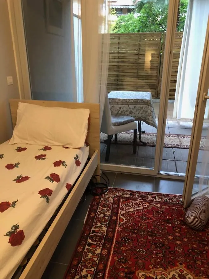 Апартаменты Quiet Flat Near Monaco Рокебрюн — Кап-Мартен 0*, Рокебрюн — Кап-Мартен Франция